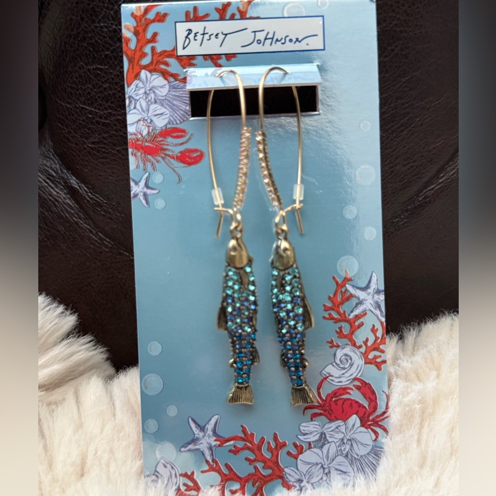 Betsey Johnson NWT Blue Fish Dangle Earrings SUMMER VIBES Sardines